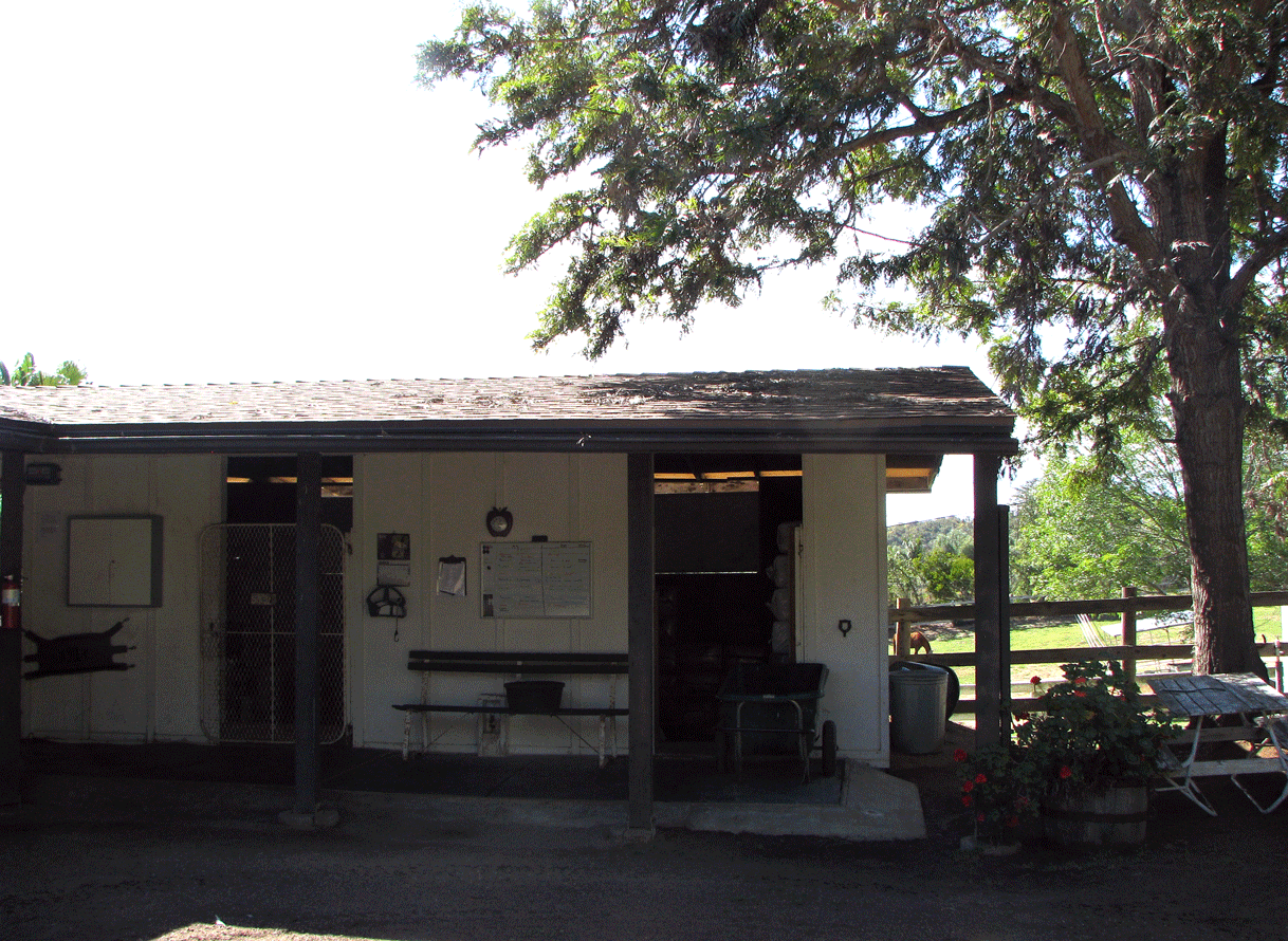 Barn